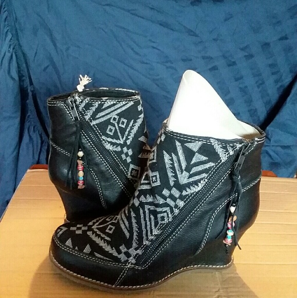 Wedge Booties - Picture 4 of 5